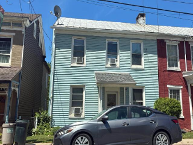 House for sale in Shoemakersville, Pennsylvania
