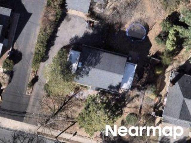 House for sale in Emerson House for sale in Emerson
