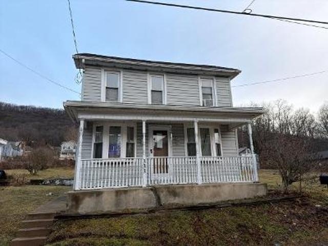 House for sale in Lavelle, Pennsylvania