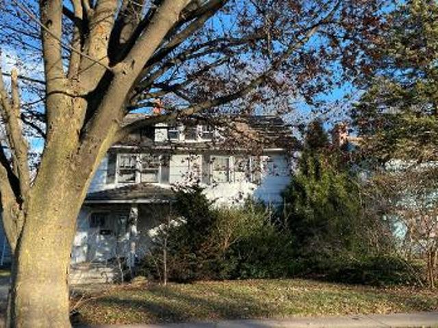 House for sale in Newington, Connecticut
