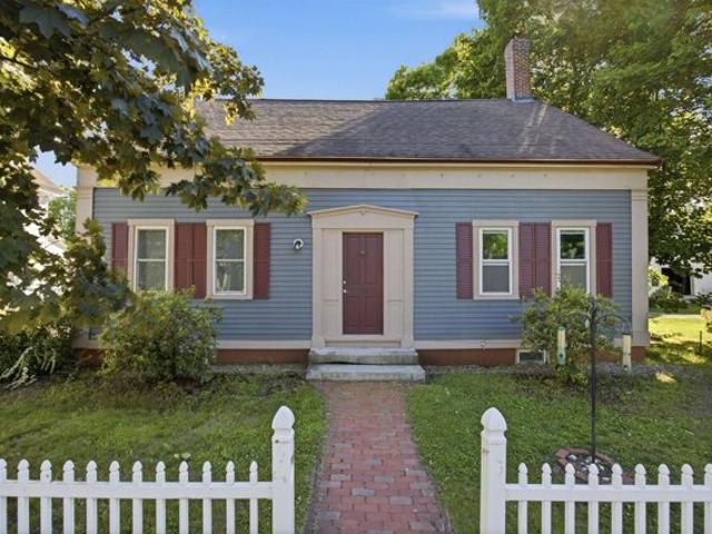 House for sale in New Hampshire