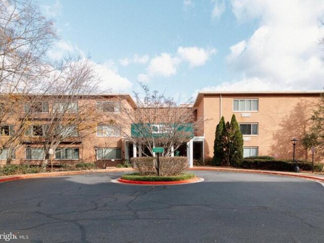Condo for sale in Virginia
