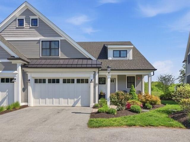 Condo for sale in Shrewsbury, Massachusetts