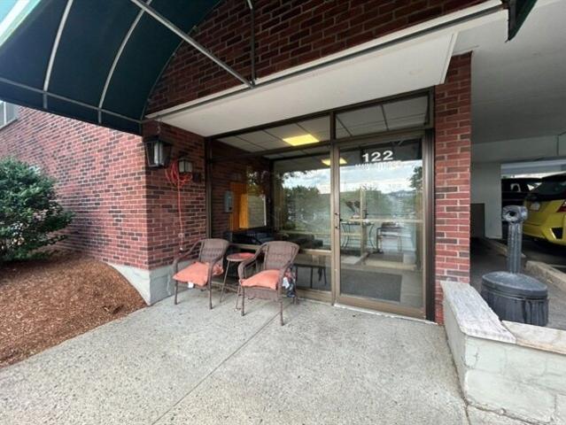 Condo for sale in Stoneham, Massachusetts