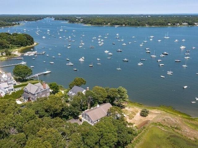 House for sale in Barnstable