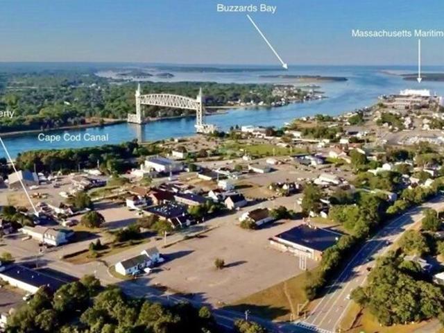 House for sale in Cataumet, Massachusetts