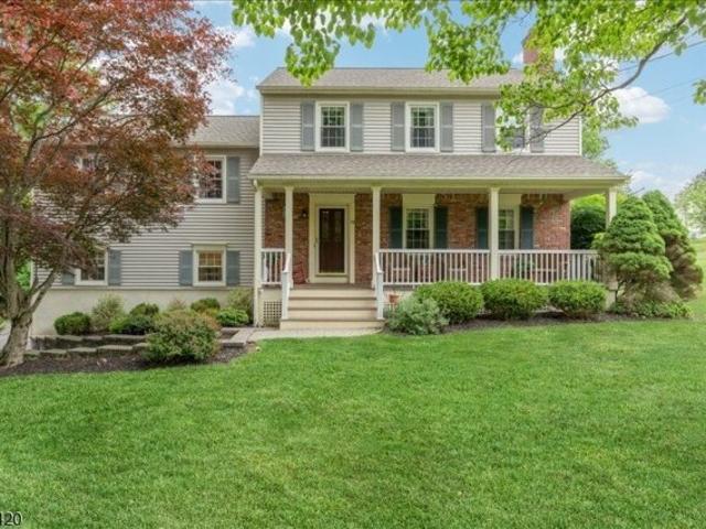 House for sale in Califon, New Jersey
