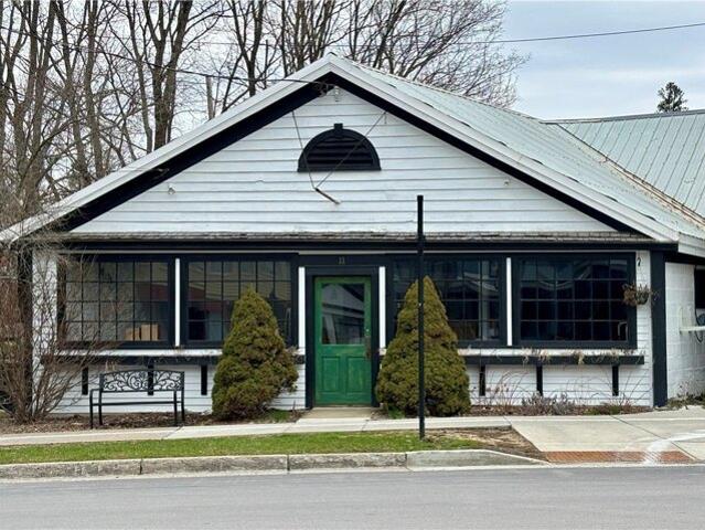 House for sale in Cherry Valley