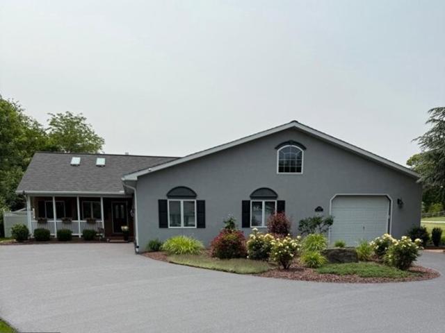 House for sale in Conestoga