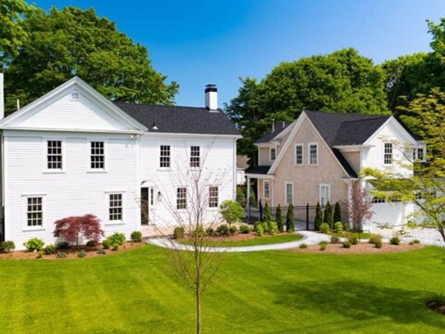 House for sale in Cotuit