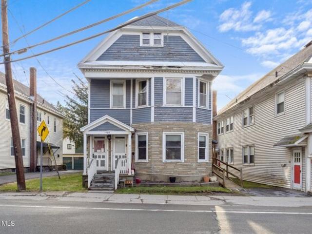 House for sale in New York