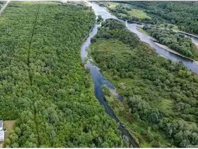 House for sale in Grand Lake Road, New Brunswick