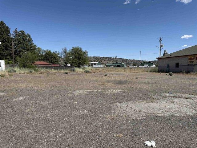 Condo for rent in Dorris, California