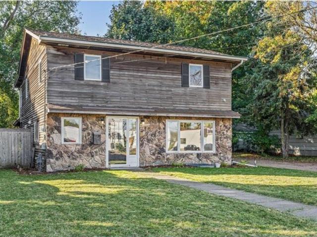 House for sale in Maple Plain, Minnesota