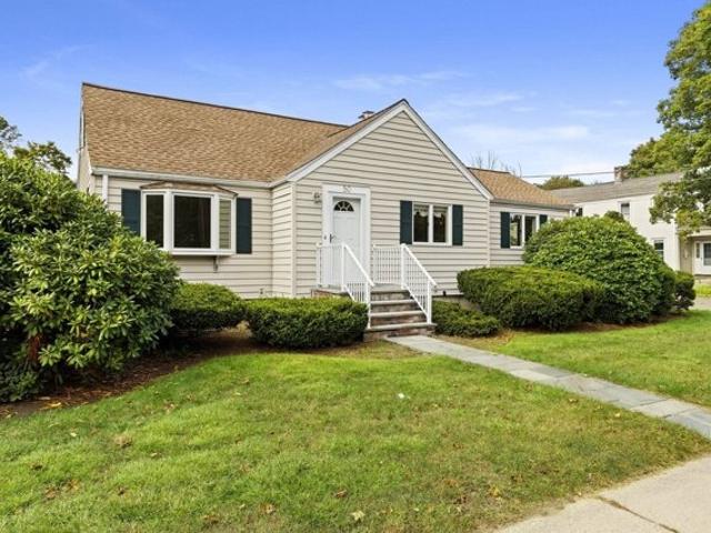 House for sale in Foxborough, Norfolk County