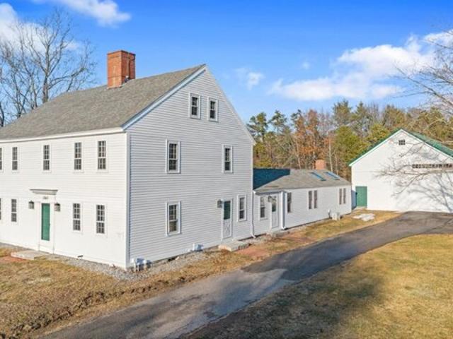 House for sale in New Hampshire