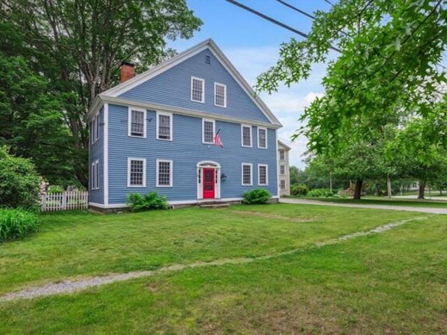 House for sale in New Hampshire