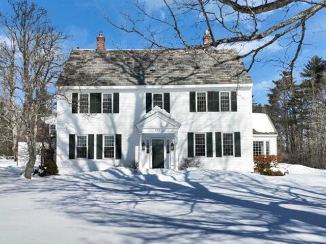 House for sale in New Hampshire