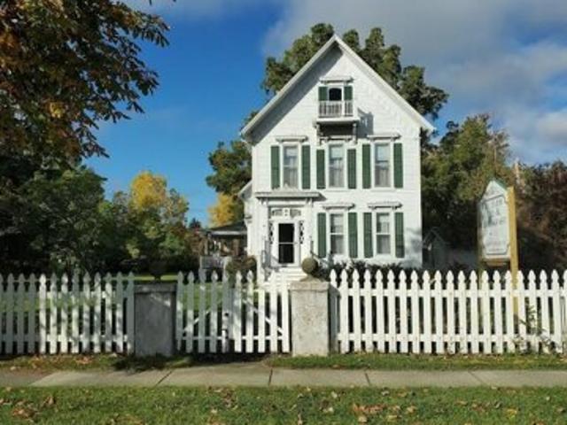House for sale in Lexington