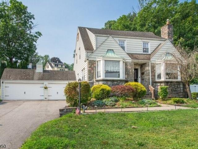 House for sale in Lincoln Park, New Jersey