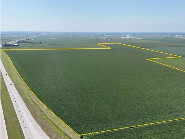 Farm for sale in Mediapolis, Des Moines County