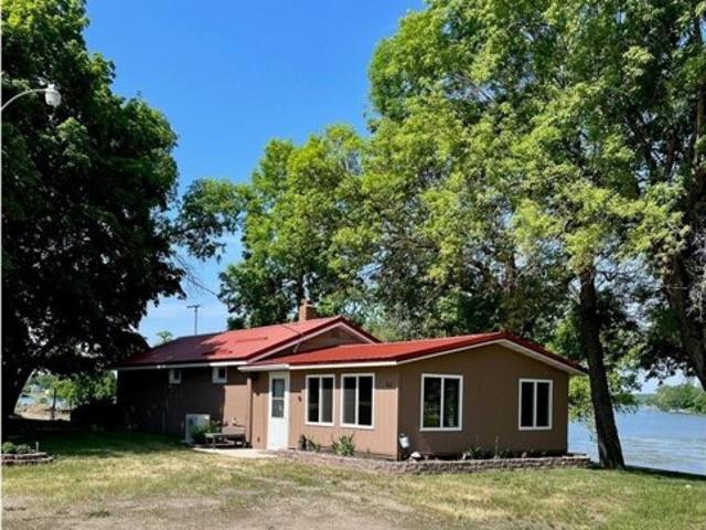 House for sale in Underwood