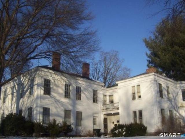 House for sale in Newington, Connecticut