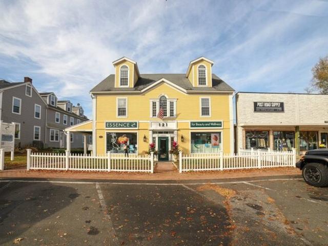 House for sale in Old Saybrook, Connecticut