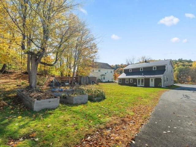 House for sale in South Royalston, Royalston