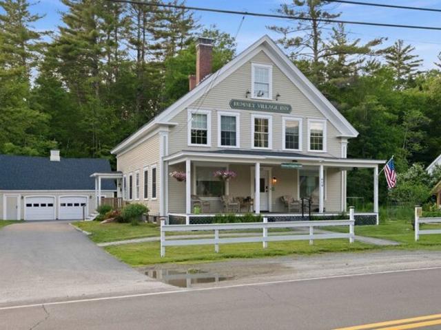 House for sale in New Hampshire