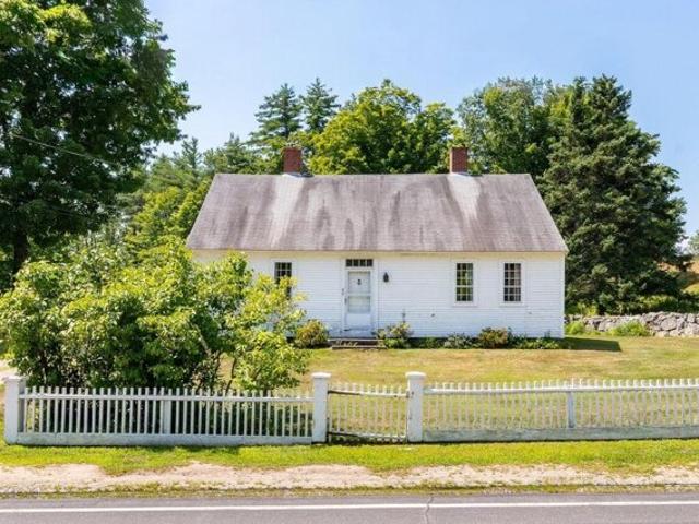 House for sale in New Hampshire