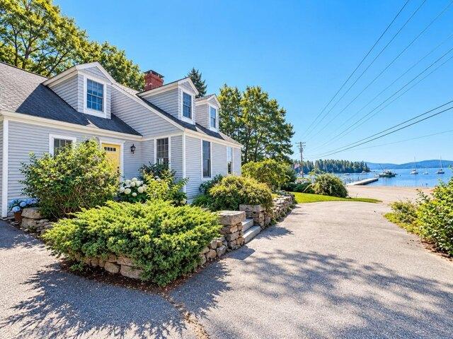 House for sale in Sorrento, Hancock County