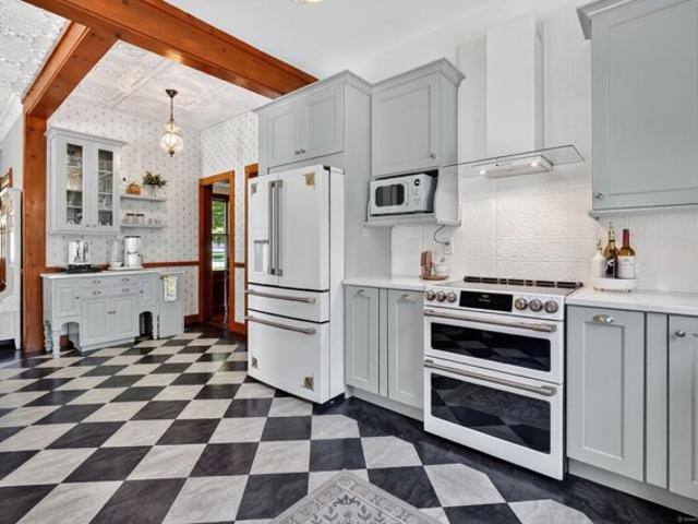 House for sale in South Windsor, Connecticut