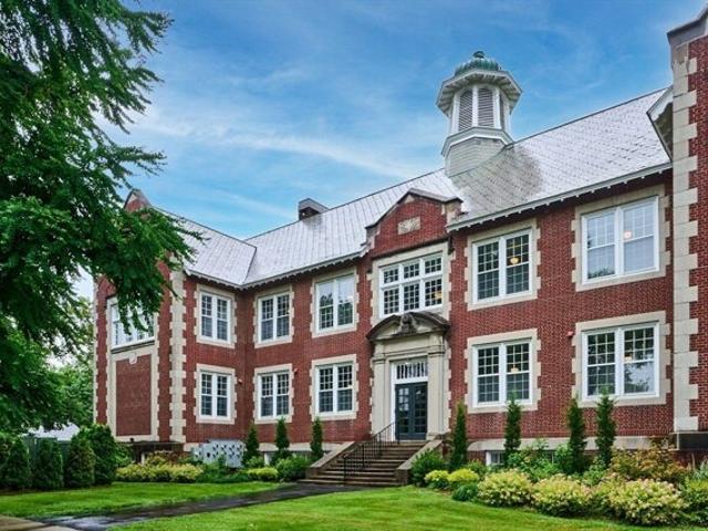 Condo for sale in Hatfield, Massachusetts