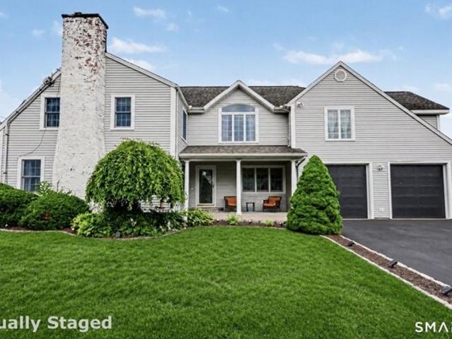 House for sale in Stratford, Connecticut