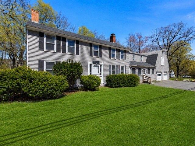 House for sale in Townsend, Massachusetts