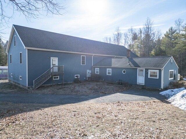 House for sale in Townsend, Massachusetts