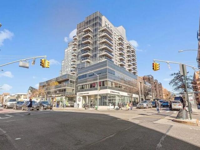 Condo for sale in Flushing