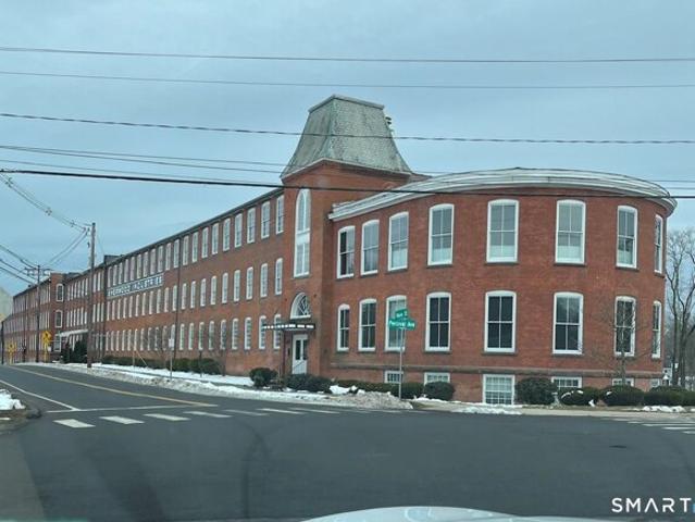 Condo for sale in Berlin, Connecticut