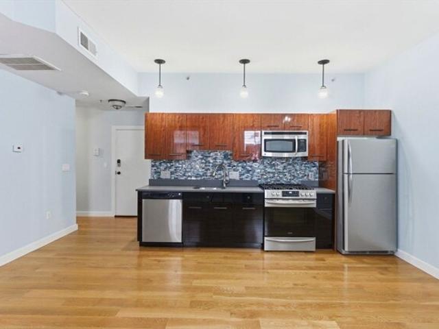 Condo for sale in Melrose, Massachusetts