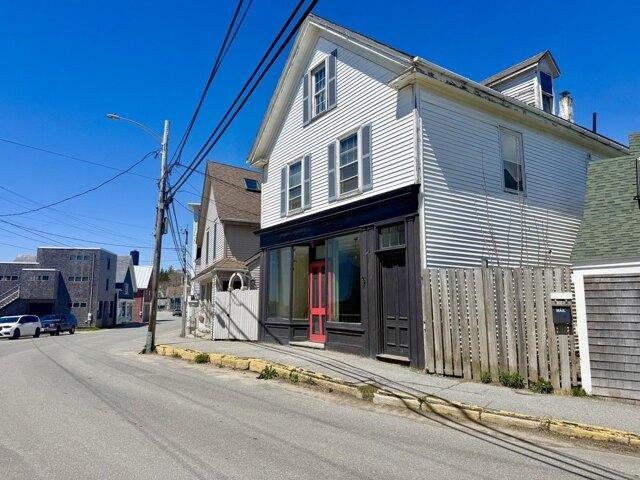 House for sale in Vinalhaven, Maine