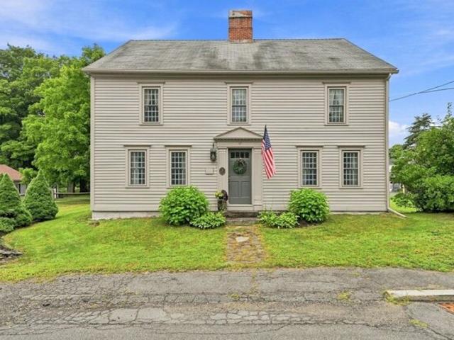 House for sale in Wales, Hampden County