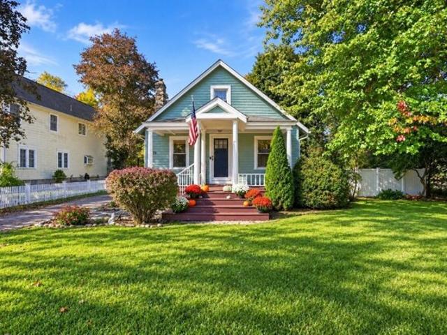 House for sale in Mileoak Corner, Wilbraham