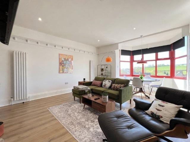 Apartment for rent in Bardsey, West Yorkshire