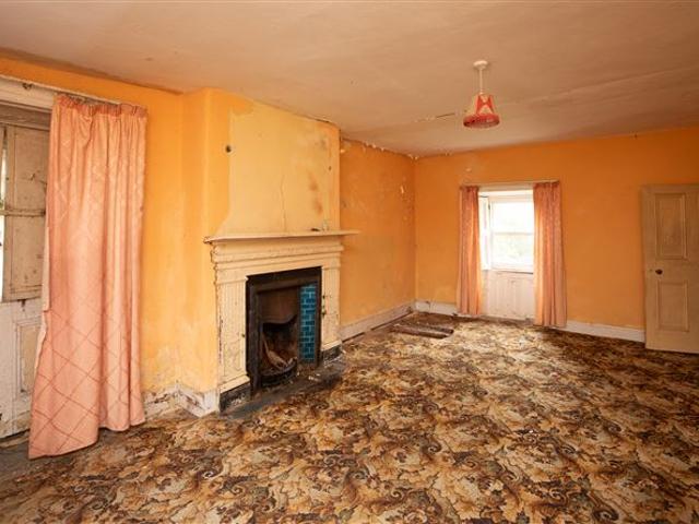 Detached House for sale in Ballynacarrigy, North Tipperary