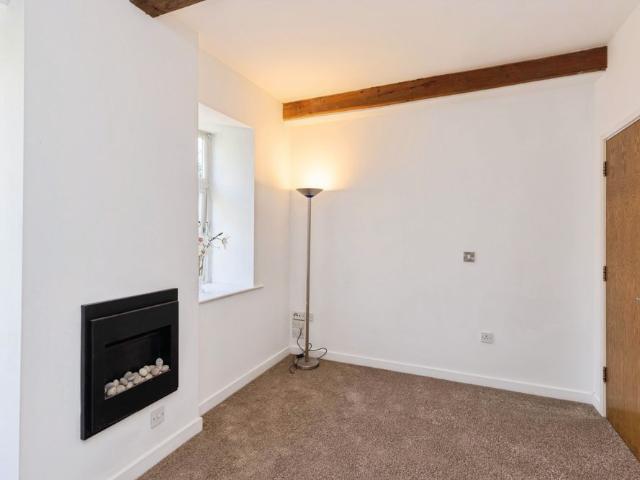 Apartment for rent in Wilsden, West Yorkshire