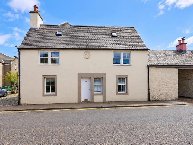 House for rent in Carnwath, South Lanarkshire