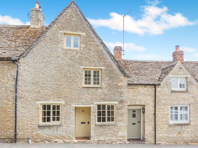 House for rent in Fossebridge, Gloucestershire