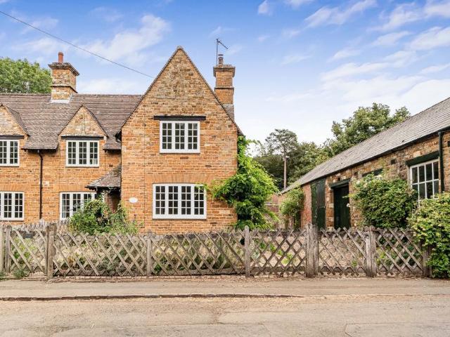 House for rent in Northamptonshire