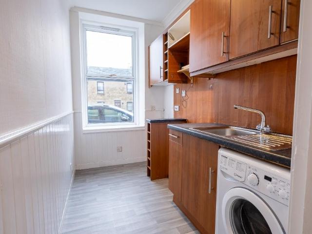 Apartment for rent in Hilltown, Scotland
